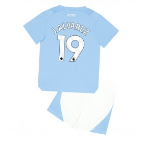 Otroški Nogometni dresi Manchester City Julian Alvarez #19 Domači 2023-24 Kratek Rokav (+ Kratke hlače)